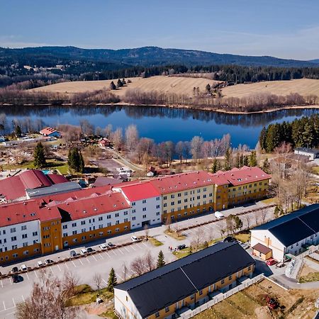 Private Luxury Apartments - Apartman G3 Frymburk Esterno foto