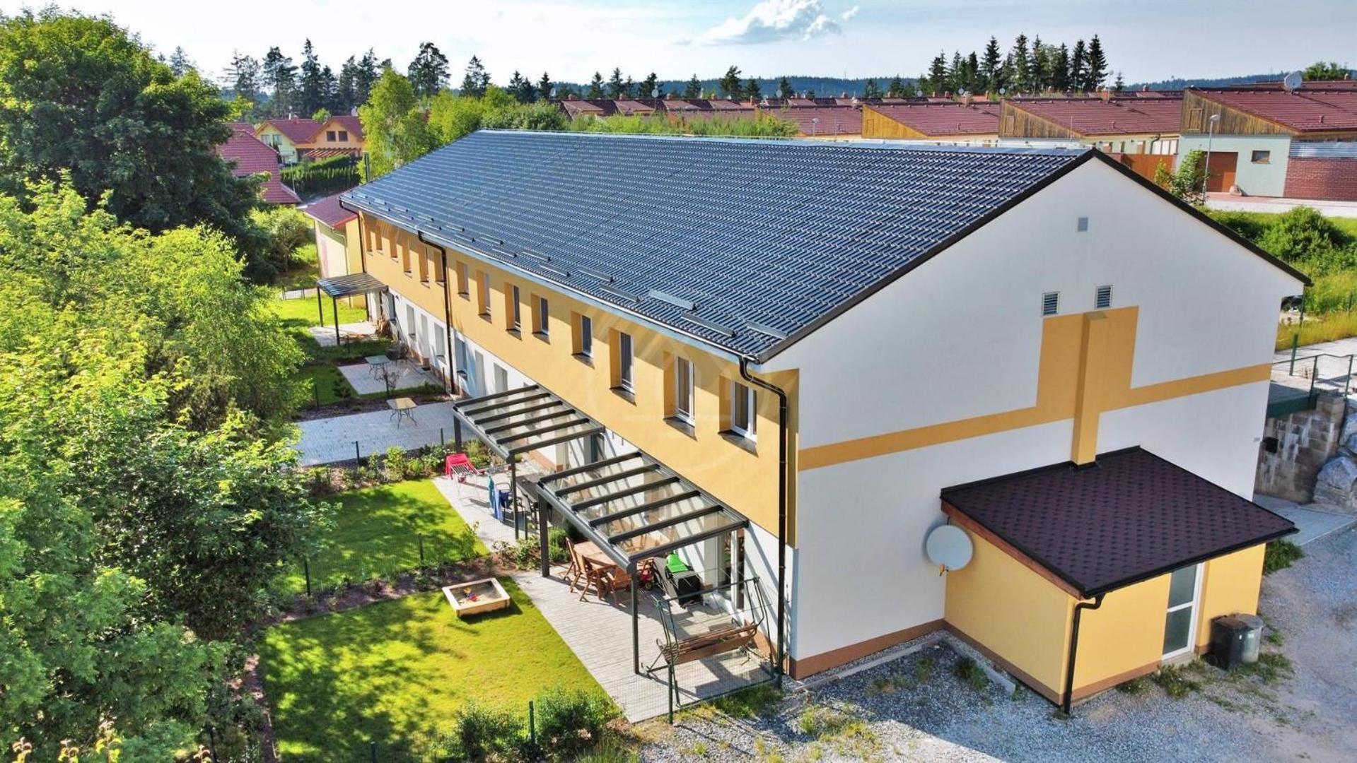 Private Luxury Apartments - Apartman G3 Frymburk Esterno foto