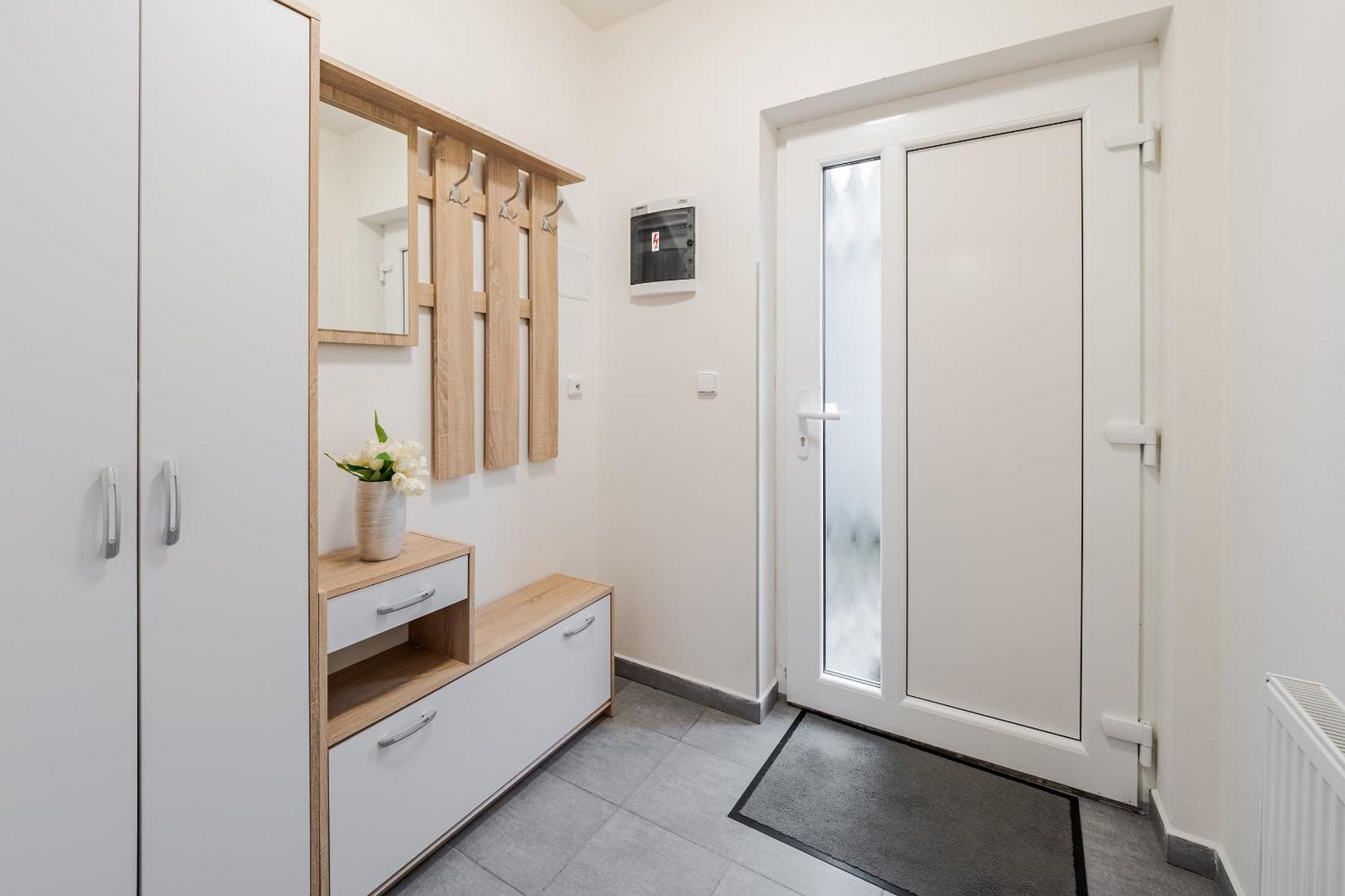Private Luxury Apartments - Apartman G3 Frymburk Esterno foto