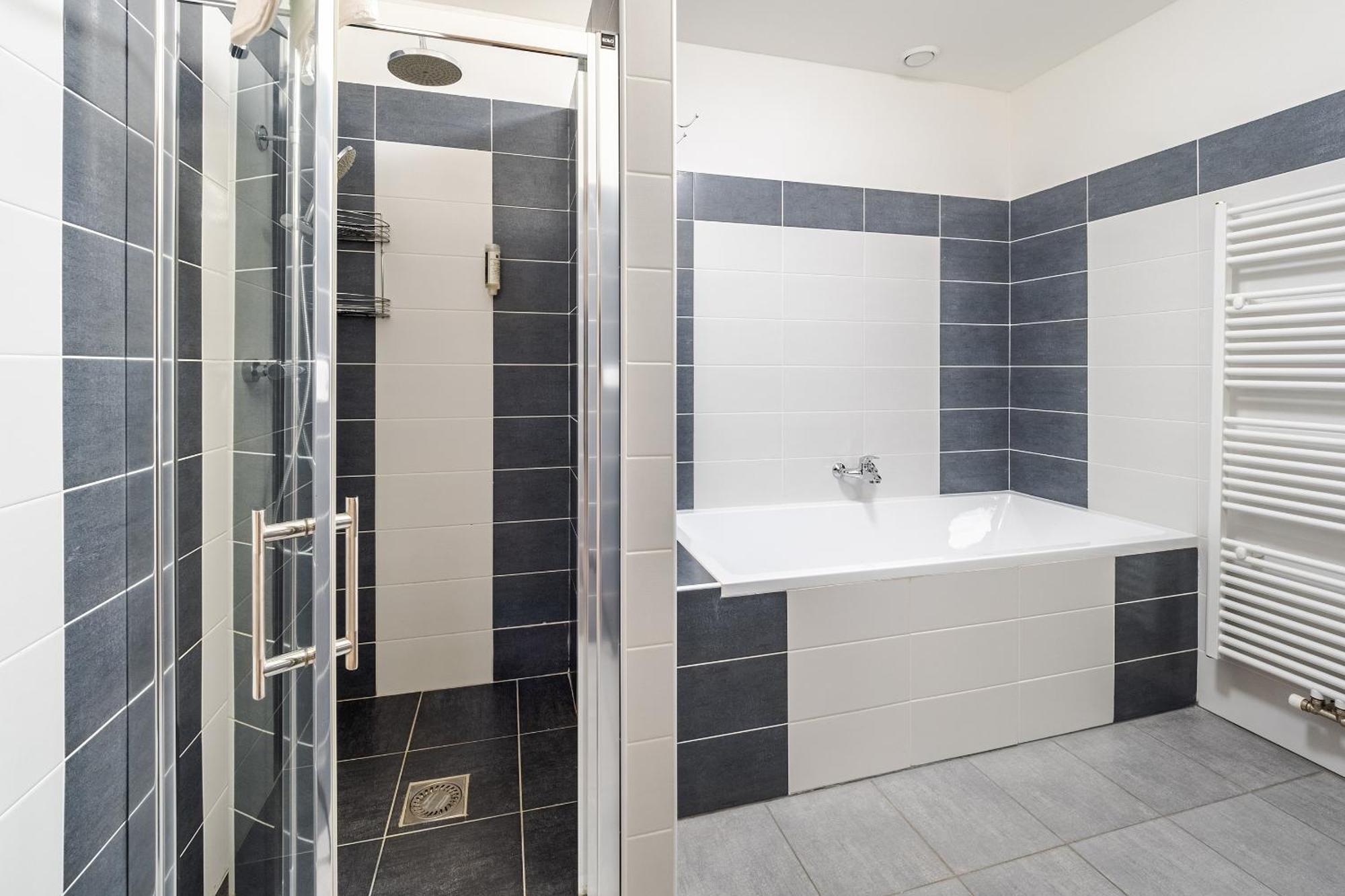 Private Luxury Apartments - Apartman G3 Frymburk Esterno foto